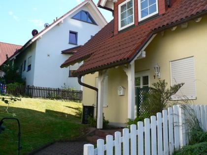 Idyllische DHH in Krauthausen bei Eisenach von PRIVAT